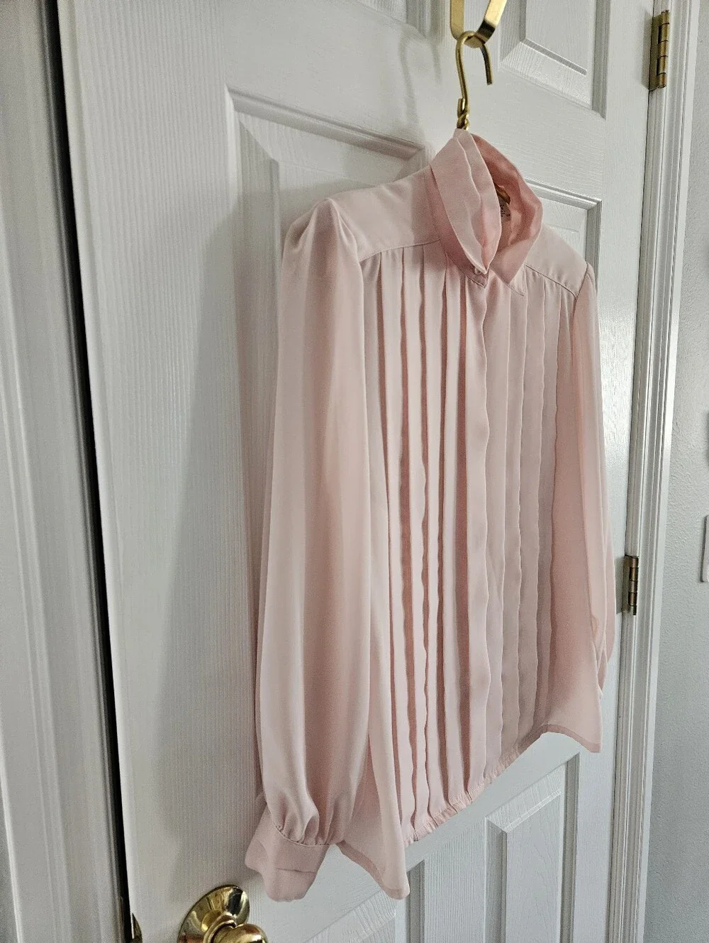 Vintage La Blouse Soft Pink Pleated Button Front Blouse Top - Picture 7 of 11